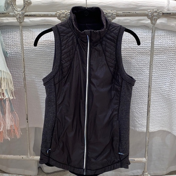 Lululemon Vest - Picture 1 of 5